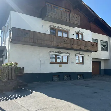 Mountain View Apartment *